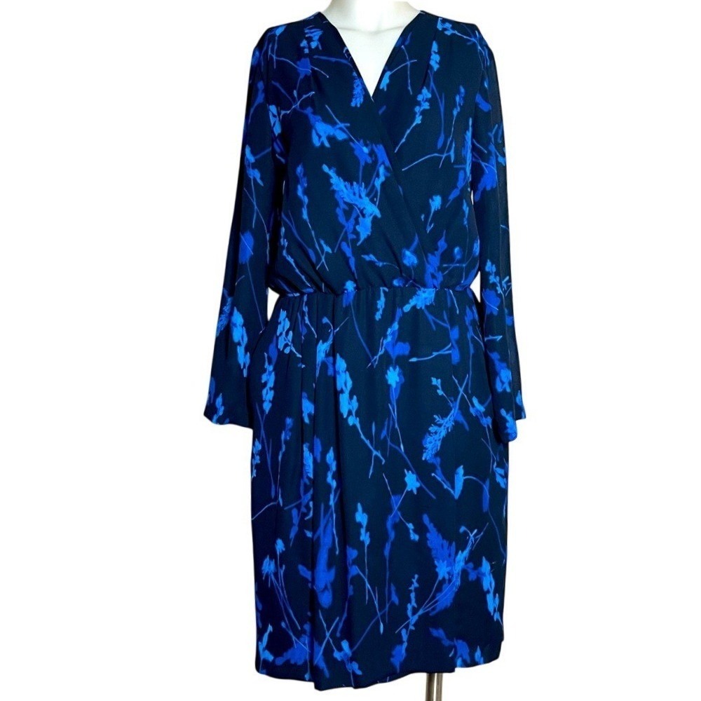 BANANA REPUBLIC BOLD PRINT BLUE SUEPLICE DRESS
